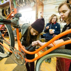 Bike repair 101 courses